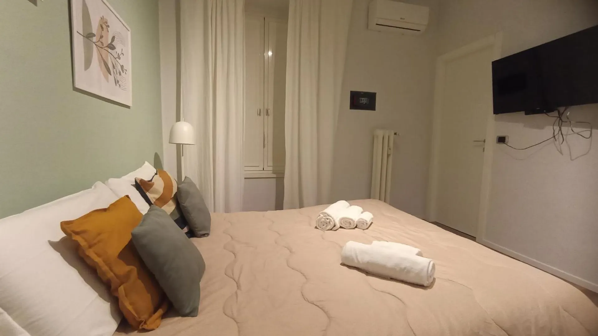 Pensjonat Ad 111 Coladirienzo Rooms - By Ad Roma