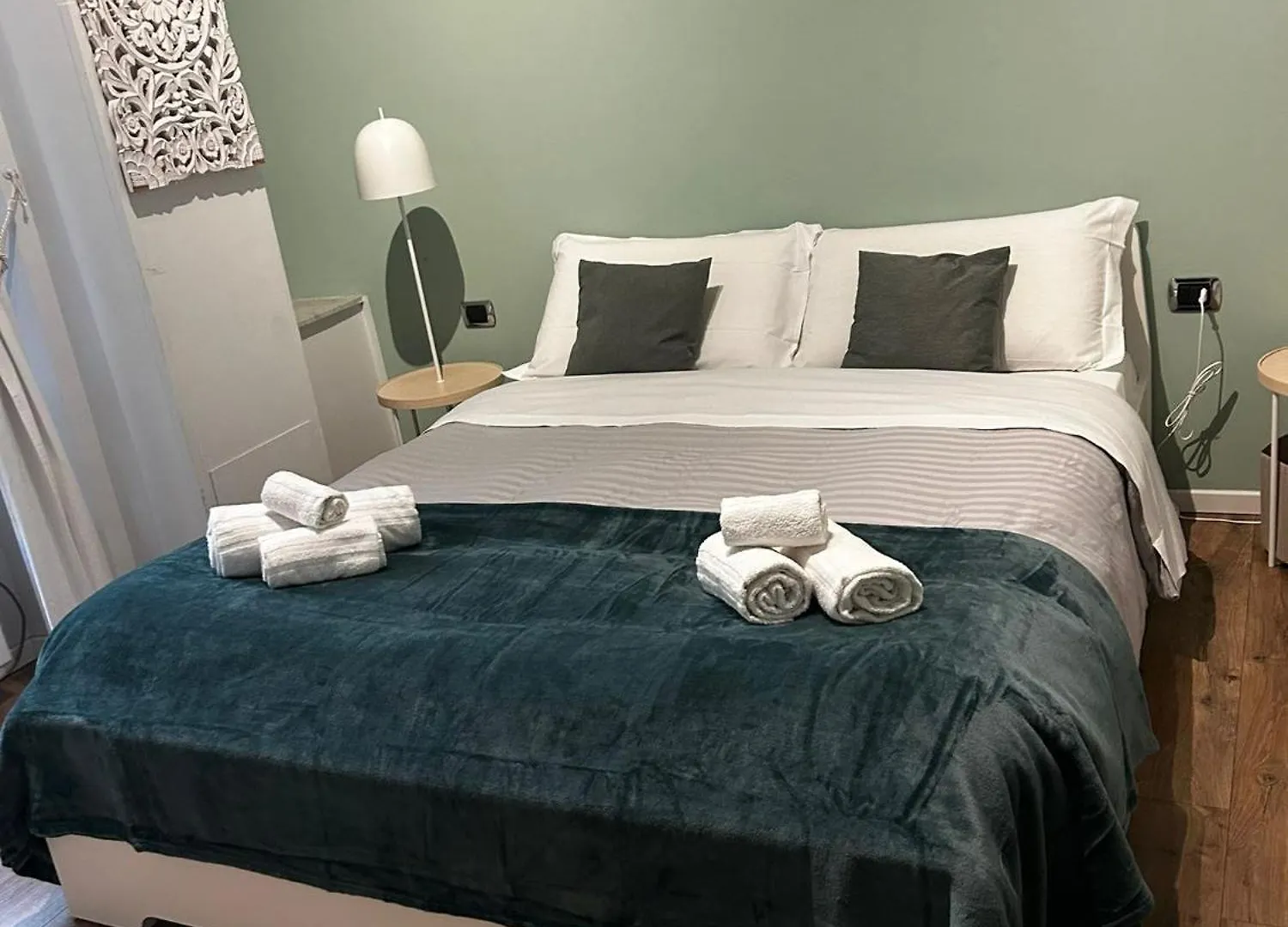 Ad 111 Coladirienzo Rooms - By Ad Roma